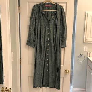Shop Buru Housecoat Dress Sage Green